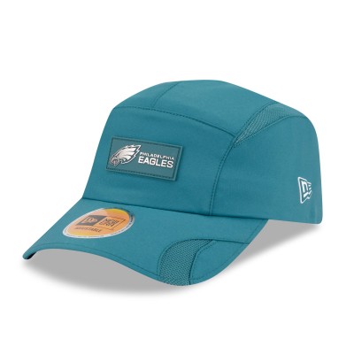 Бейсболка Philadelphia Eagles New Era Midnight Green 2025 Sideline Runner