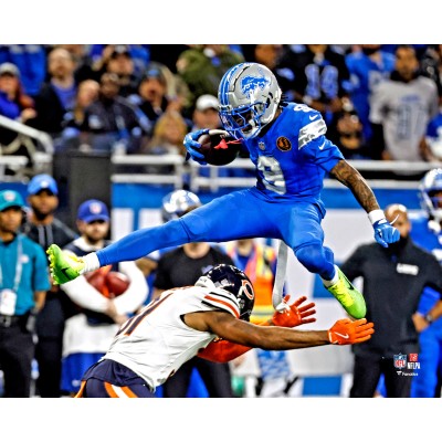 Jameson Williams Detroit Lions Unsigned Fanatics Authentic Hurdle Photograph