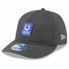 Бейсболка Indianapolis Colts New Era Charcoal 2025 Sideline Cold Weather Retro Crown 59FIFTY