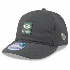 Бейсболка Green Bay Packers New Era Charcoal 2025 Sideline Cold Weather Retro Crown 59FIFTY Бейсболка Green Bay Packers New Era Charcoal 2025 Sideline Cold Weather Retro Crown 59FIFTY