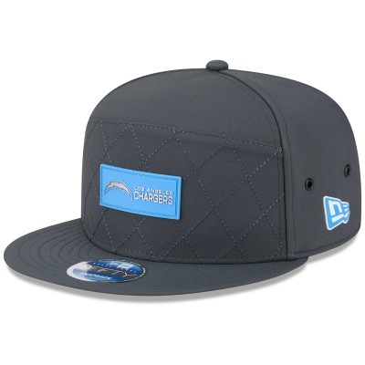 Бейсболка Los Angeles Chargers New Era Charcoal 2025 Sideline Cold Weather Split Panel 9FIFTY Snapback