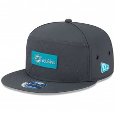Бейсболка Miami Dolphins New Era Charcoal 2025 Sideline Cold Weather Split Panel 9FIFTY Snapback