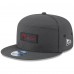 Бейсболка Atlanta Falcons New Era Charcoal 2025 Sideline Cold Weather Split Panel 9FIFTY Snapback