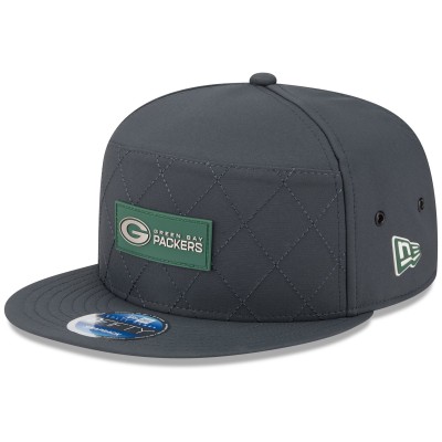 Бейсболка Green Bay Packers New Era Charcoal 2025 Sideline Cold Weather Split Panel 9FIFTY Snapback