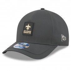 Бейсболка New Orleans Saints New Era Charcoal 2025 Sideline Cold Weather 9FORTY M-Crown