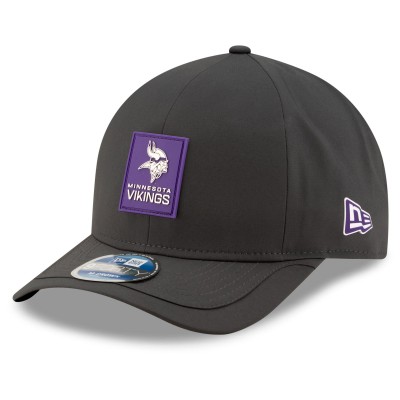 Бейсболка Minnesota Vikings New Era Charcoal 2025 Sideline Cold Weather 9FORTY M-Crown