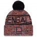 Шапка с помпоном Cincinnati Bengals New Era Orange 2025 Sideline Cold Weather