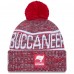 Шапка с помпоном Tampa Bay Buccaneers New Era Red 2025 Sideline Cold Weather
