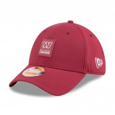 Бейсболка Washington Commanders New Era Burgundy 2025 Sideline 39THIRTY