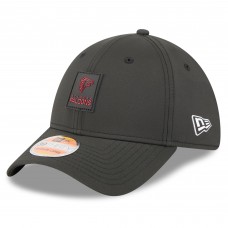 Бейсболка Atlanta Falcons New Era Black 2025 Sideline 39THIRTY