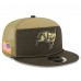 Бейсболка Tampa Bay Buccaneers New Era Dark Green 2025 Salute to Service Split Panel 9FIFTY Snapback