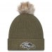 Шапка с помпоном женская Baltimore Ravens New Era Dark Green 2025 Salute to Service
