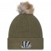 Шапка с помпоном женская Cincinnati Bengals New Era Dark Green 2025 Salute to Service