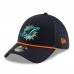 Бейсболка Miami Dolphins New Era Pitch Blue 2025 Rivalries Collection Sideline 39THIRTY