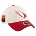 Бейсболка Arizona Cardinals New Era Natural/Cardinal 2025 Rivalries Collection Sideline 39THIRTY