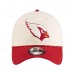 Бейсболка Arizona Cardinals New Era Natural/Cardinal 2025 Rivalries Collection Sideline 39THIRTY