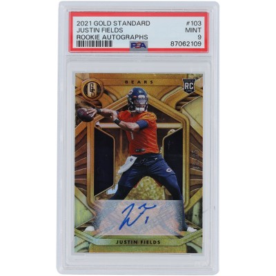 Justin Fields Chicago Bears Autographed 2021 Panini Gold Standard #103 #23/25 PSA Authenticated 9 Rookie Card