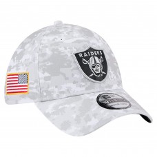 Бейсболка Las Vegas Raiders New Era White 2025 Salute to Service Digital Camo Fan Pack 39THIRTY