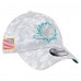 Бейсболка Miami Dolphins New Era White 2025 Salute to Service Digital Camo Fan Pack 39THIRTY