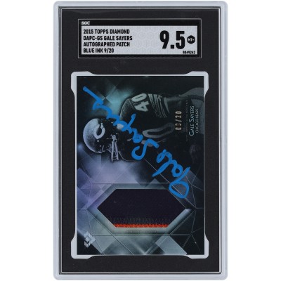 Gale Sayers Chicago Bears Autographed 2015 Topps Diamond 3 Color Relic #DAPC-GS #9/20 SGC Authenticated 9.5 Card