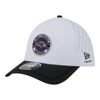 Бейсболка Baltimore Ravens New Era White/Black Patch 39THIRTY A-Frame M-Crown Perforated