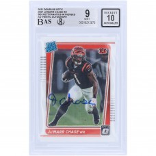 JaMarr Chase Cincinnati Bengals Autographed 2021 Panini Donruss Optic #207 Beckett Fanatics Witnessed Authenticated 9/10 Rookie Card