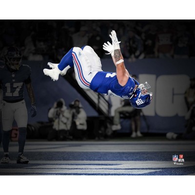 Cam Skattebo New York Giants Unsigned Fanatics Authentic 2025 Week 3 Touchdown Celebration Backflip Spotlight Photograph
