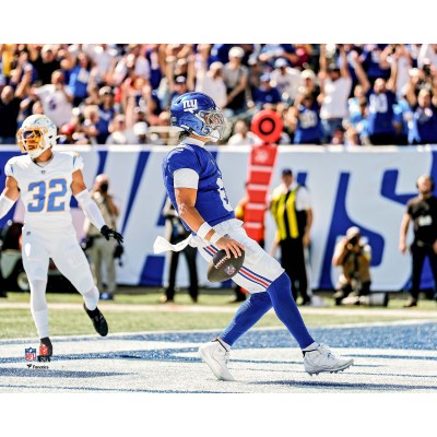 Jaxson Dart New York Giants Unsigned Fanatics Authentic 2025 Week 4 First Career Touchdown Photograph