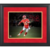 Patrick Mahomes Kansas City Chiefs Facsimile Signature Fanatics Authentic Framed 11 x 14 Spotlight Photograph