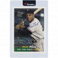 Willie Mays New York Giants Autographed 1996 Topps Willie Mays Commemorative Set #10 Card