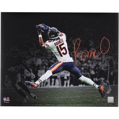 Фото с автографом Rome Odunze Chicago Bears Fanatics Authentic 16 x 20 Leaping Catch Spotlight