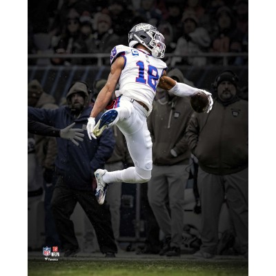 Darius Slayton New York Giants Unsigned Fanatics Authentic 2025 Week 10 One-Handed Catch Spotlight Photograph