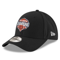 Бейсболка Chicago Bears New Era Black 2025 NFC North Division Champions 9FORTY