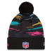 Шапка с помпоном New Orleans Saints New Era 2026 NFL Crucial Catch Cuffed - Black