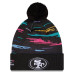 Шапка с помпоном San Francisco 49ers New Era 2026 NFL Crucial Catch Cuffed - Black