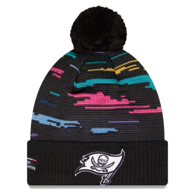 Шапка с помпоном Tampa Bay Buccaneers New Era 2026 NFL Crucial Catch Cuffed - Black