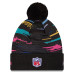 Шапка с помпоном Tennessee Titans New Era 2026 NFL Crucial Catch Cuffed - Black