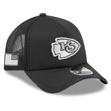 Бейсболка Kansas City Chiefs New Era 2026 Salute To Service Apex 9FORTY Adjustable - Black