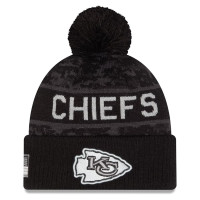 Шапка с помпоном Kansas City Chiefs New Era 2026 Salute To Service Cuffed - Black
