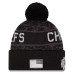 Шапка с помпоном Kansas City Chiefs New Era 2026 Salute To Service Cuffed - Black