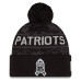 Шапка с помпоном New England Patriots New Era 2026 Salute To Service Cuffed - Black