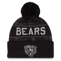 Шапка с помпоном Chicago Bears New Era 2026 Salute To Service Cuffed - Black