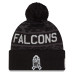 Шапка с помпоном Atlanta Falcons New Era 2026 Salute To Service Cuffed - Black