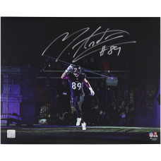 Фото с автографом Mark Andrews Baltimore Ravens Fanatics Authentic 16 x 20 Smoke Entrance Фото с автографом Mark Andrews Baltimore Ravens Fanatics Authentic 16 x 20 Smoke Entrance