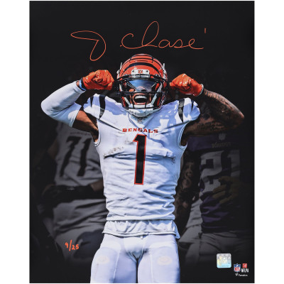 Фото с автографом Ja'Marr Chase Cincinnati Bengals Fanatics Authentic 16 x 20 Unleashed Spotlight - Signed in Orange Ink - Limited Edition of 25