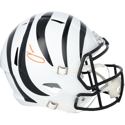 Chad Johnson Cincinnati Bengals Autographed Fanatics Authentic Riddell 2022 On-Field Alternate Speed Replica Helmet