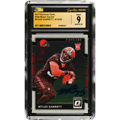 Карточка Myles Garrett Cleveland Browns Autographed 2017 Donruss Optic #106 CGC Fanatics Witnessed Authenticated 9/10