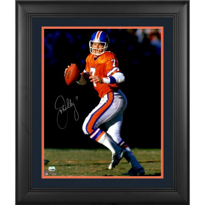 Autographed Denver Broncos John Elway Fanatics Authentic Framed 16 x 20 Throwback Jersey Dropback Photograph