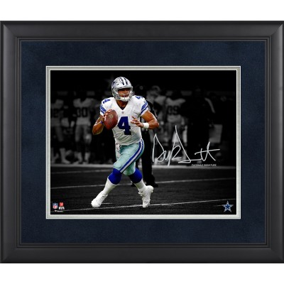 Dallas Cowboys Dak Prescott Fanatics Authentic Framed 11 x 14 Spotlight Photograph - Facsimile Signature