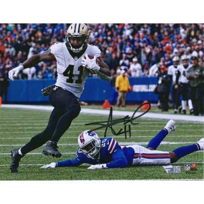 Autographed New Orleans Saints Alvin Kamara Fanatics Authentic 8 x 10 White Horizontal Photograph
